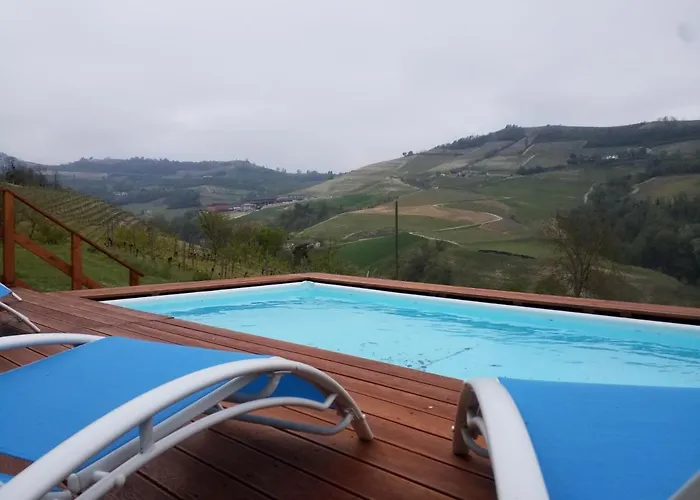 Casa Langhe Di - Moscato بيت للعطل
